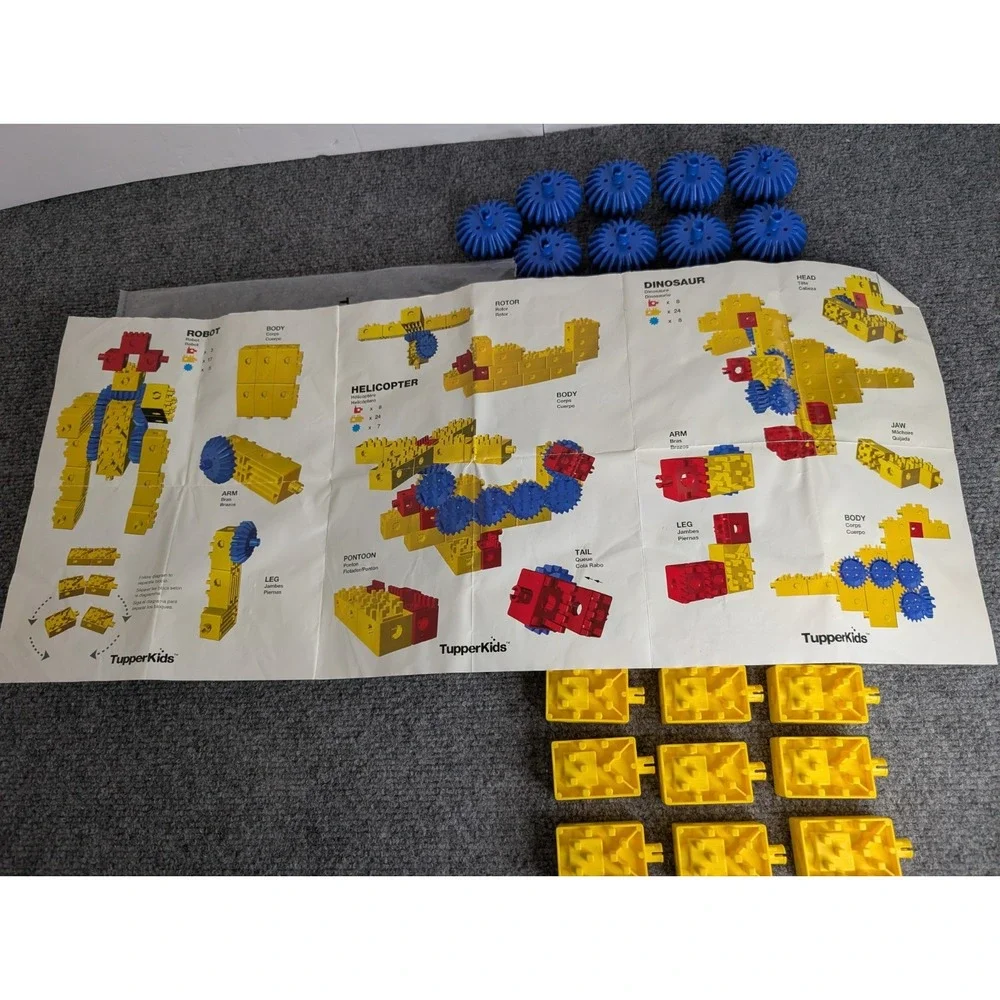 Vintage Lot Of 37 Gearios TupperKids TupperToys Tupperware Primary Colors Build